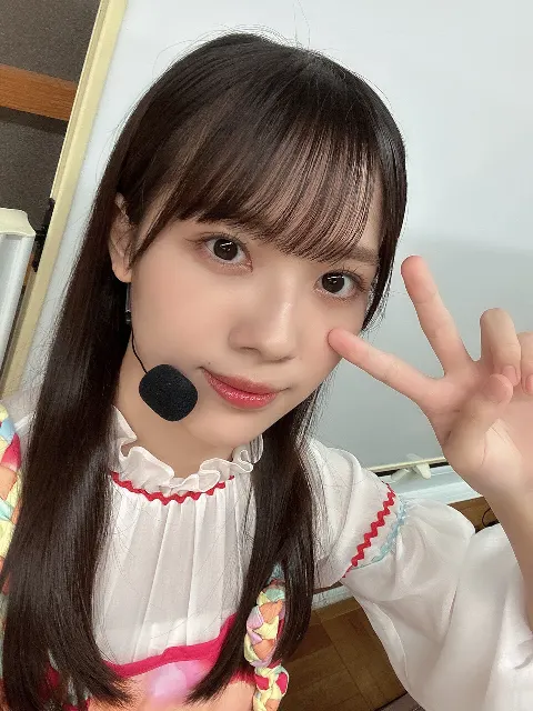 森本 茉莉｜あまりの湿気に、外歩く時眼鏡が使いものにならない日々（2023-08-13）｜2枚目