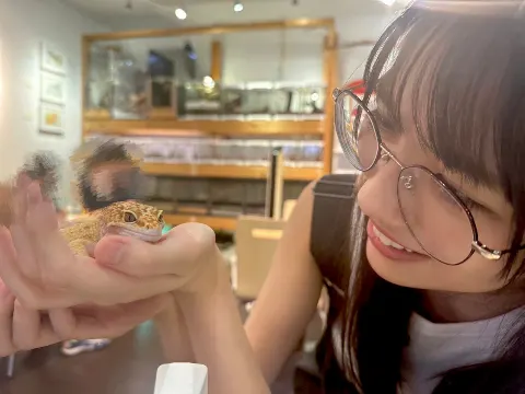 森本 茉莉｜あまりの湿気に、外歩く時眼鏡が使いものにならない日々（2023-08-13）｜7枚目