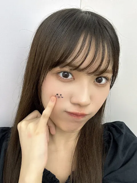森本 茉莉｜ニコニコ茉莉ちゃん（2023-08-16）｜4枚目