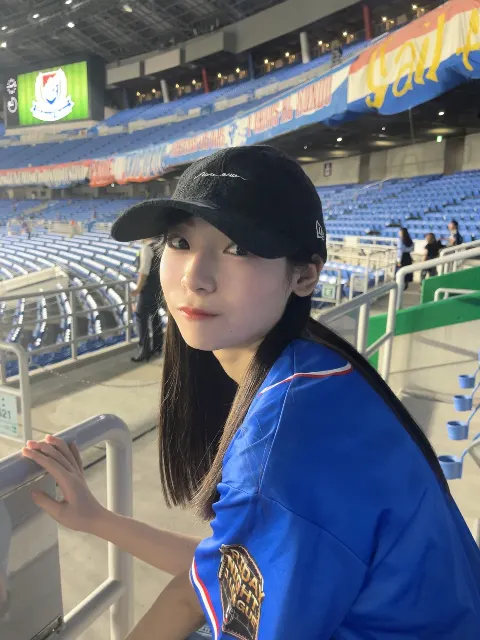 宮地 すみれ｜トリコロール（2023-09-29）｜2枚目