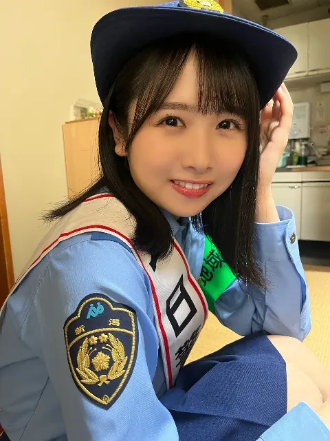 上村 ひなの｜三条警察署一日警察署長の上村ひなのです🚨（2023-10-11）｜2枚目