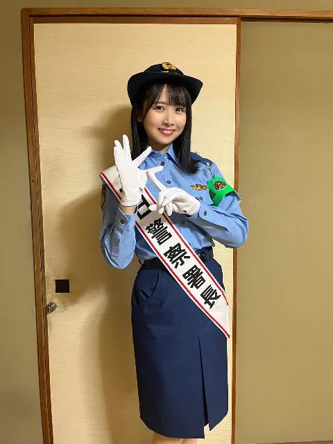 上村 ひなの｜三条警察署一日警察署長の上村ひなのです🚨（2023-10-11）｜3枚目