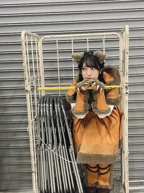 金村 美玖｜日は短くなりましたが、髪の毛は結構伸びました。（2023-11-29）｜8枚目