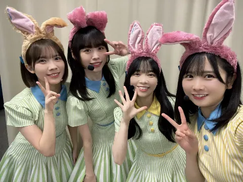上村 ひなの｜水色りぼんかわいいね（2023-12-02）｜6枚目