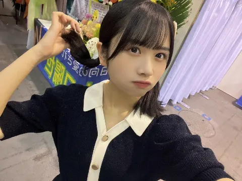 上村 ひなの｜細流（2023-12-03）｜4枚目