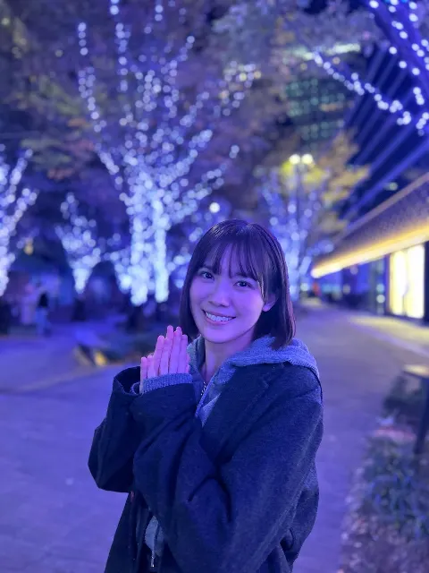 森本 茉莉｜寒すぎて、外歩いている時ほぼ競歩な森本茉莉（2023-12-03）｜4枚目