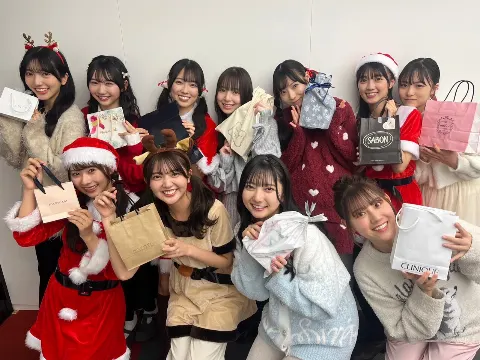 平尾 帆夏｜ぷれぜんとふぉーゆー（2023-12-25）｜4枚目