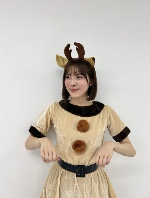 森本 茉莉｜今年はクリスマスぽいお洋服沢山着れました🎄（2023-12-26）｜7枚目