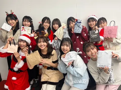宮地 すみれ｜おくりもの（2023-12-28）｜8枚目