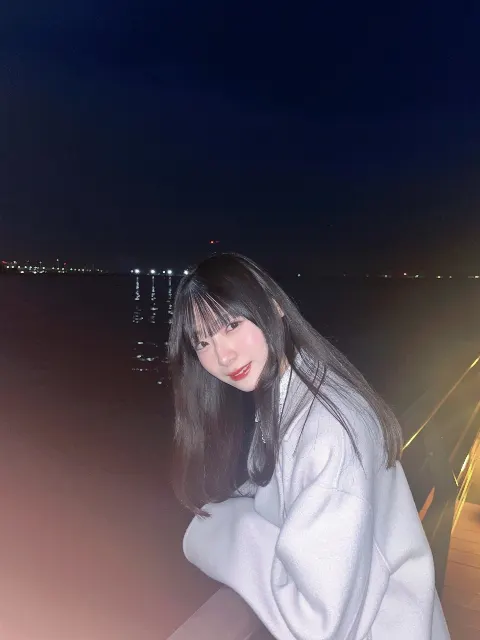 宮地 すみれ｜18歳（2023-12-31）