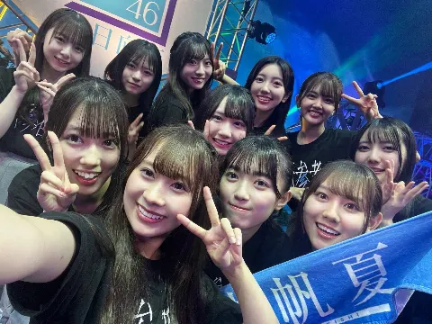 宮地 すみれ｜18歳（2023-12-31）｜2枚目