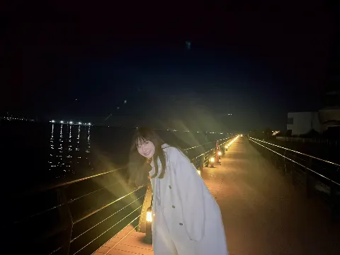 宮地 すみれ｜18歳（2023-12-31）｜4枚目