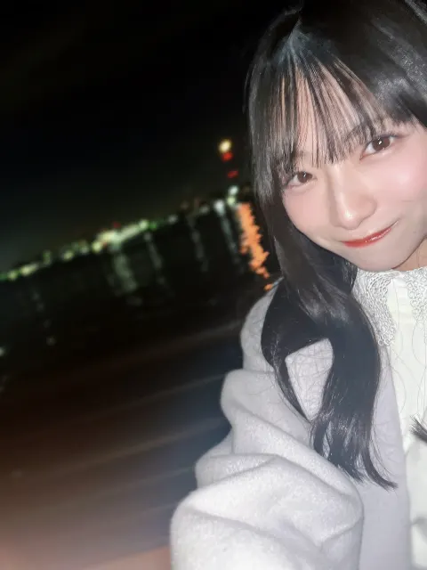 宮地 すみれ｜18歳（2023-12-31）｜6枚目