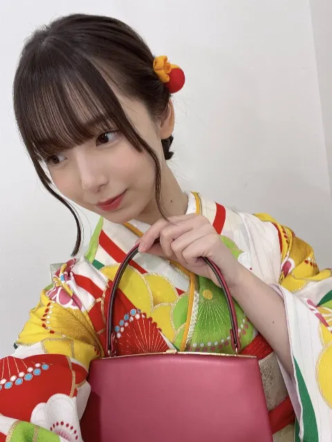 渡辺 莉奈｜_2024（2024-01-14）｜2枚目
