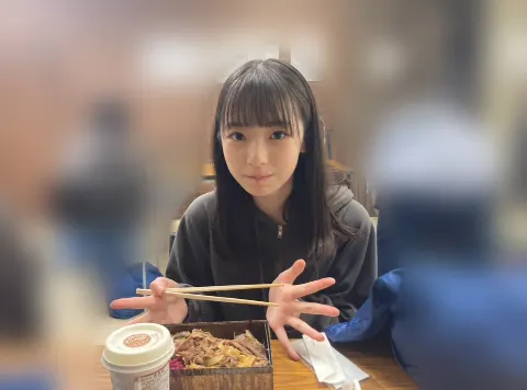 小西 夏菜実｜『人生五週目説〜りなしお誕生日おめでとう〜』（2024-02-07）｜2枚目