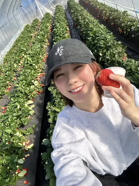 森本 茉莉｜目の前にいる母が今お笑い見ていて、ブログタイトル全く思いつき…（2024-02-14）｜11枚目