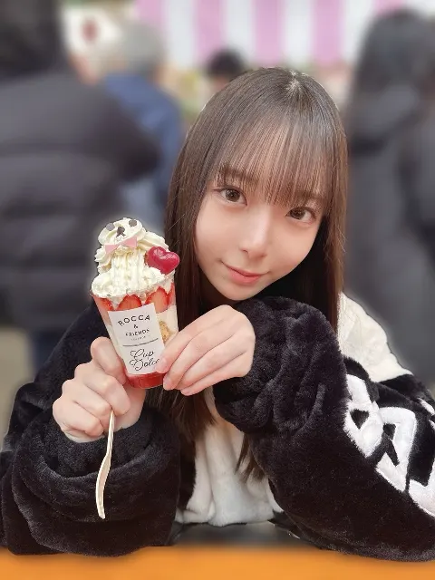 渡辺 莉奈｜苺。（2024-02-18）｜4枚目