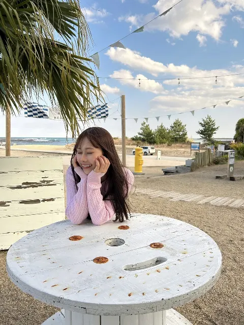石塚 瑶季｜✨海さいこう♪✨（2024-02-25）｜2枚目