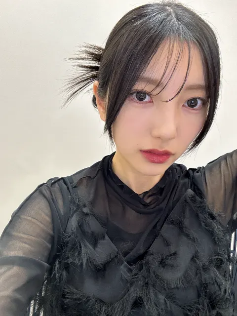 小西 夏菜実｜リムレスメガネこえてレスメガネ（2024-06-09）｜7枚目