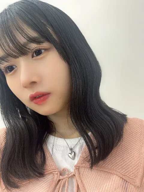 上村 ひなの｜このブログ載せたと思ったら載せてなかったっぽい→ピンク着て散歩日和（2024-06-09）｜6枚目