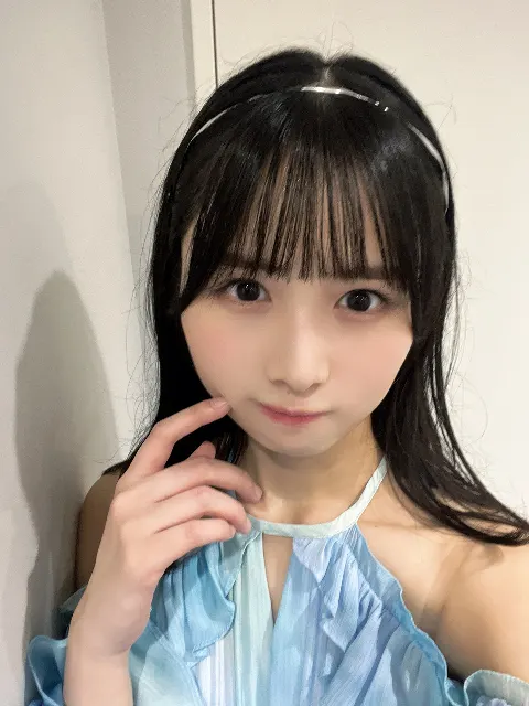 上村 ひなの｜湿気の多い季節は髪の毛を結びたくなる（2024-09-03）｜3枚目