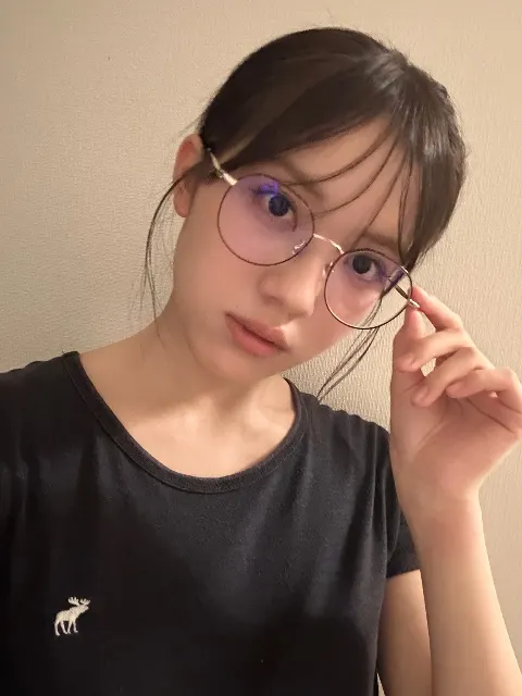 森本 茉莉｜優柔不断すぎる私、絶対的第六感に従ってみたい。（2024-09-21）｜4枚目