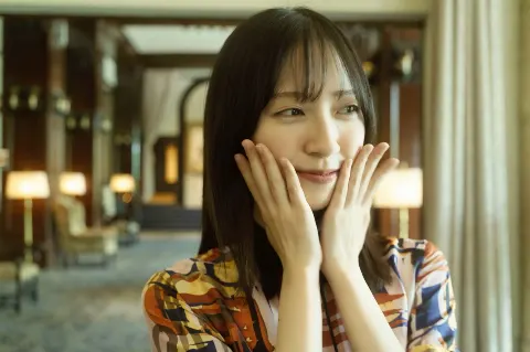金村 美玖｜週刊少年サンデー横浜編🛳（2024-10-02）｜4枚目