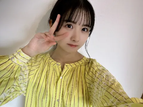 上村 ひなの｜11月はじまりはじまり（2024-11-01）｜2枚目