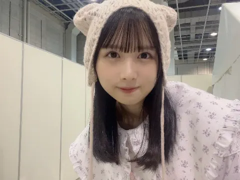 上村 ひなの｜いい推しになれるようにがんばるんだ！（2024-11-05）｜2枚目