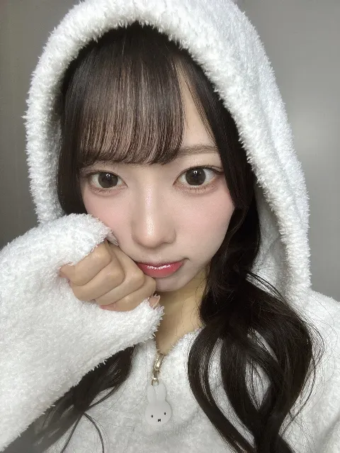 清水 理央｜おりこううさちゃん（2024-11-08）｜2枚目