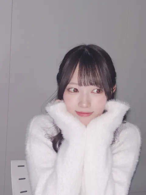 清水 理央｜プレゼント（2024-12-26）｜12枚目