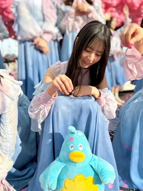 ポカ｜ポカが卒業写真だけが知ってるのMVオフショットを公開しました📸ぜひご覧ください🐦（2024-12-29）