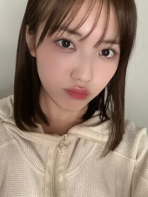 森本 茉莉｜またもや新たなことに気づいてしまった森本（2024-12-30）｜2枚目