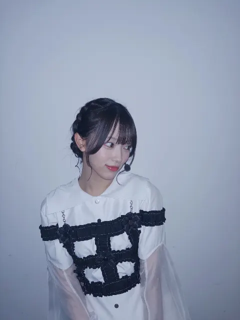 清水 理央｜2025 初！🐍（2025-01-02）｜4枚目