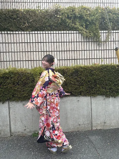 清水 理央｜20歳になりました🤍（2025-01-15）｜6枚目