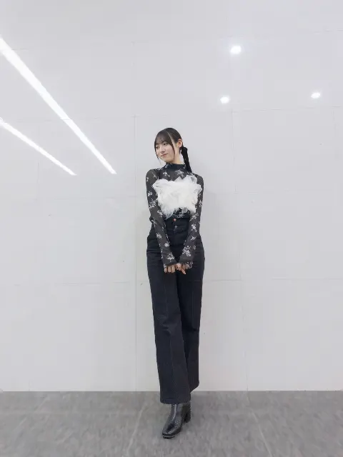 宮地 すみれ｜魔法が解ける前に（2025-02-19）｜3枚目