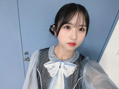 上村 ひなの｜水族館に行ったんだ（2025-03-07）｜2枚目