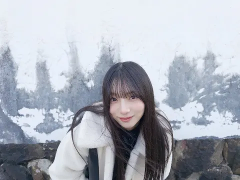 宮地 すみれ｜冬が終わる前に（2025-03-20）｜3枚目
