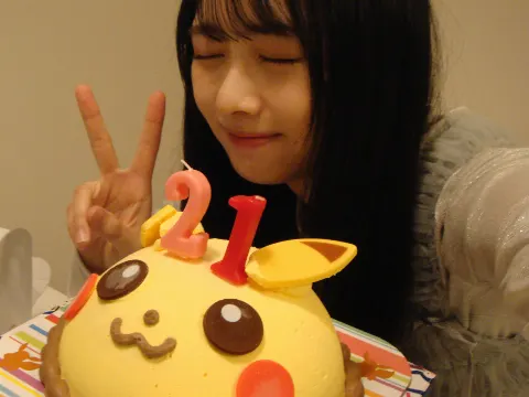 上村 ひなの｜21歳、なりました（2025-04-12）｜2枚目