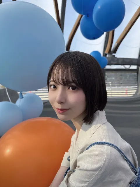 渡辺 莉奈｜微笑みは愛の夜明けだ（2025-04-24）｜2枚目