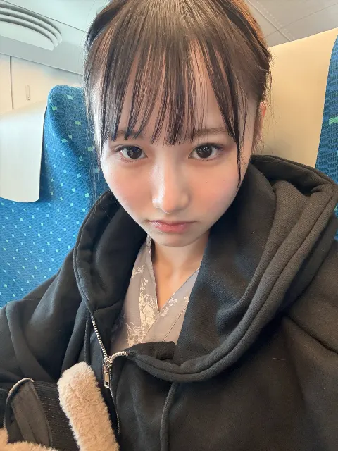 高井 俐香｜いっぱい書きたいの。　高井俐香🐎（2025-04-25）｜3枚目