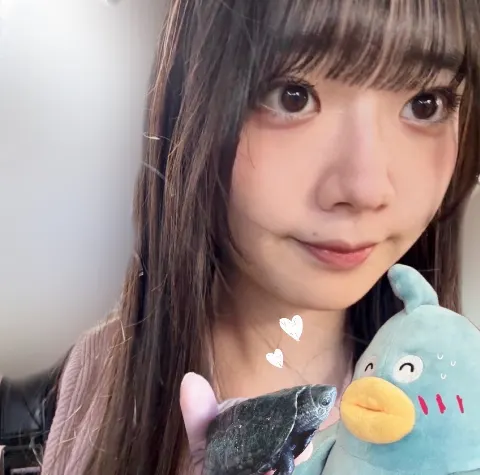 坂井 新奈｜白い彗星        坂井新奈（2025-05-10）｜2枚目