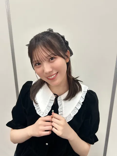 森本 茉莉｜今は私はリアルミート＆グリートの準備中です。何してるんだい🦦（2025-05-25）｜5枚目