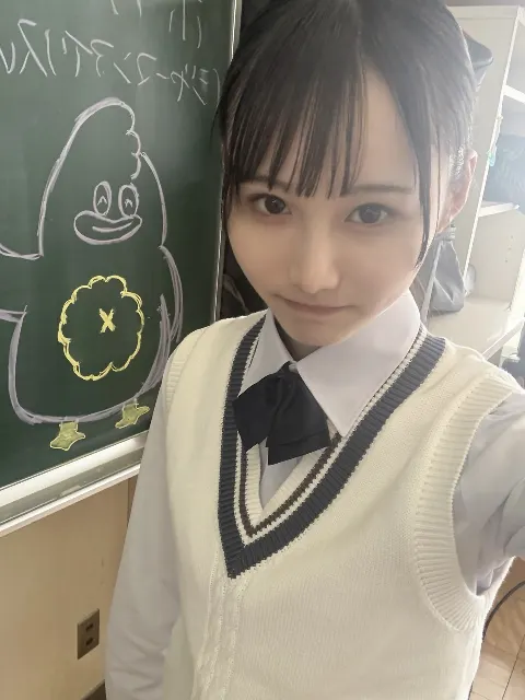 高井 俐香｜初配信！明日☀️やったあ〜(  . .)♩♩ 高井俐香🎠（2025-06-14）｜3枚目