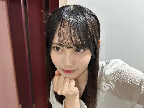 松尾 桜｜わたしの目を見つめる君 時間が止まってるみたい  松尾桜（2025-06-15）｜3枚目