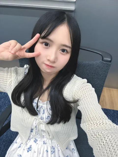 上村 ひなの｜行ってみたい星、行ってみたい街はどこだろう。会ってみたいたまごっちはだれだろう。今夜はじっくり考えてみようと思う。（2025-07-01）｜3枚目