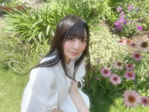 坂井 新奈｜どこかにかくれてる幸せさがし .⋆𝜗𝜚坂井新奈（2025-07-09）｜2枚目