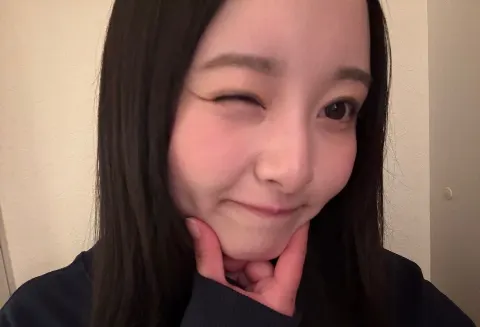 片山 紗希｜君の隣で愛を精一杯に探したい 片山紗希（2025-07-12）｜2枚目