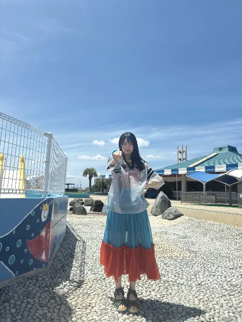 上村 ひなの｜パンチ（2025-08-03）｜3枚目