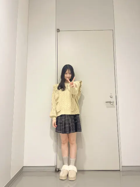 上村 ひなの｜風の隙間（2025-08-19）｜2枚目